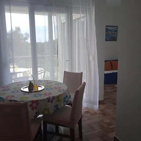 Jela Apartment